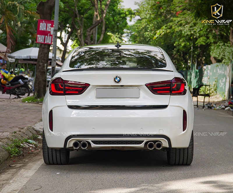 Dán đuôi lượt gió ô tô BMW X6