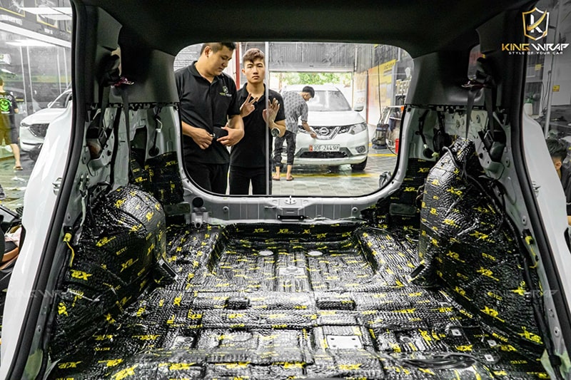cách âm chống ồn Kia Sportage