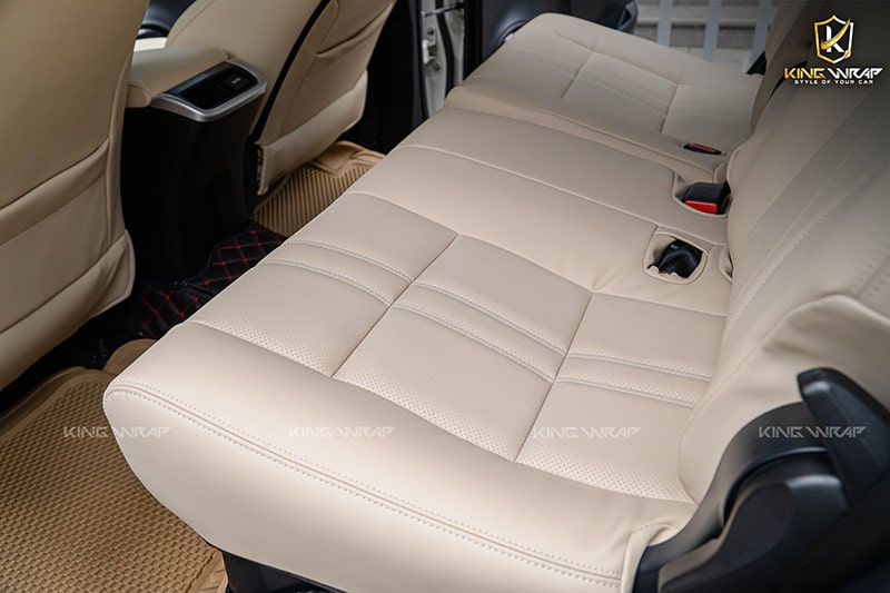 Giá Bọc Ghế Da Ô Tô 7 Chỗ 5 Đổi màu nội thất Fortuner