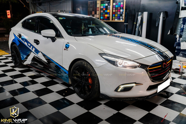 Dán tem xe ô tô Mazda 3 – tem sườn thể thao màu xanh dương