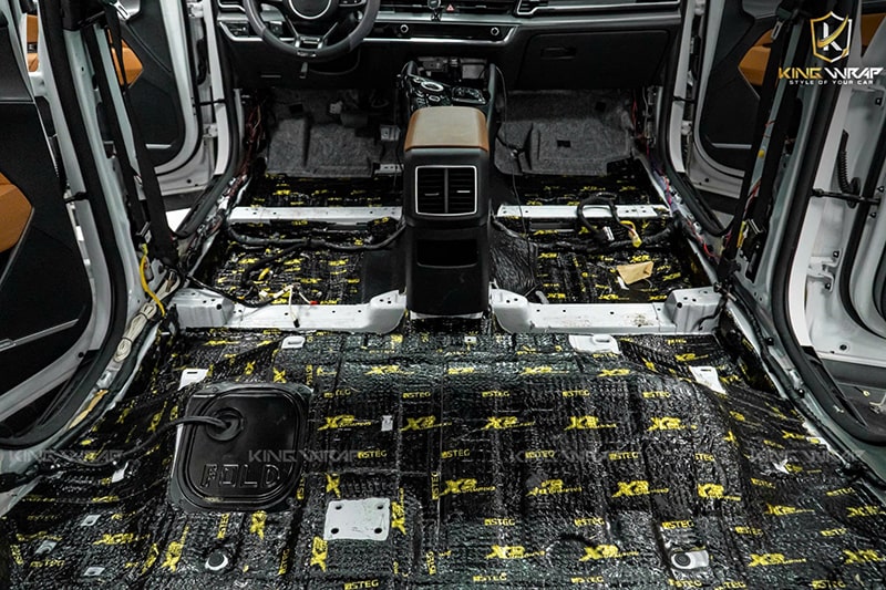 cách âm chống ồn Kia Sportage