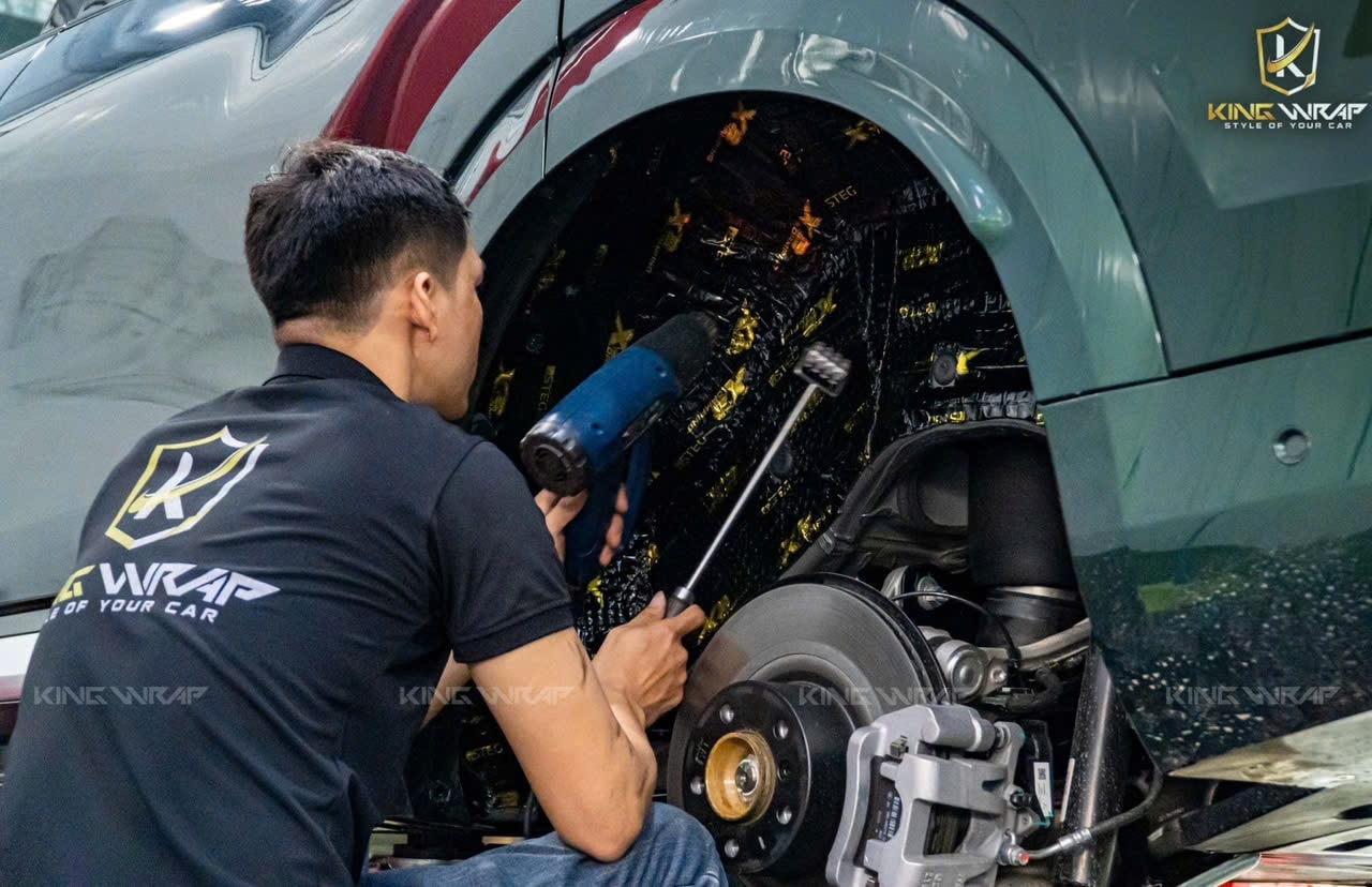 Cách âm chống ồn ô tô
